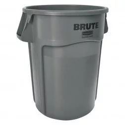 32 Gallon Trash Cans