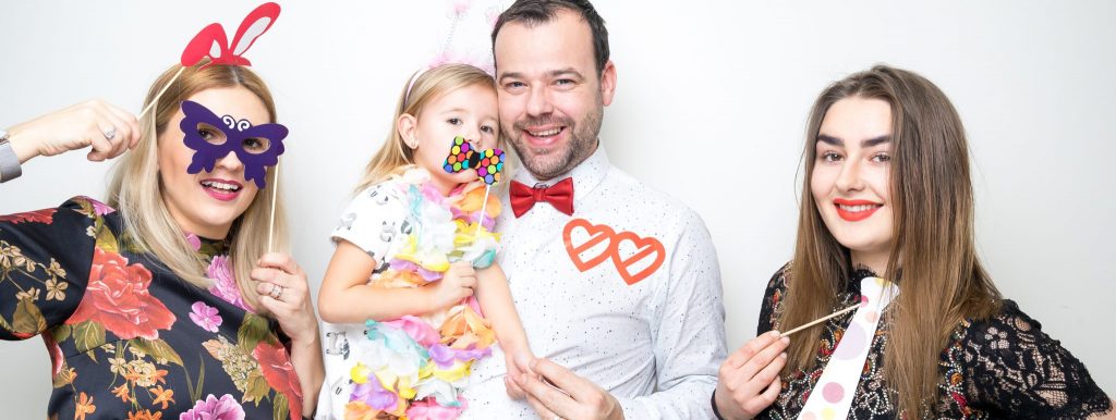 5 Details for a Perfect Wedding Cocktail Hour