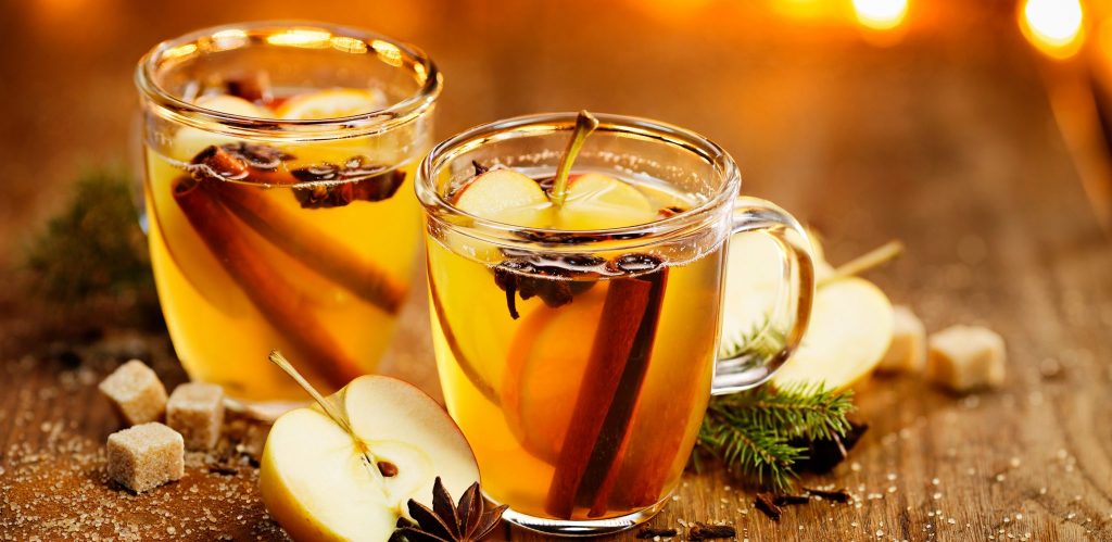 Fall is Finally Here: 4 Seasonal Cocktails that will Warm You Up