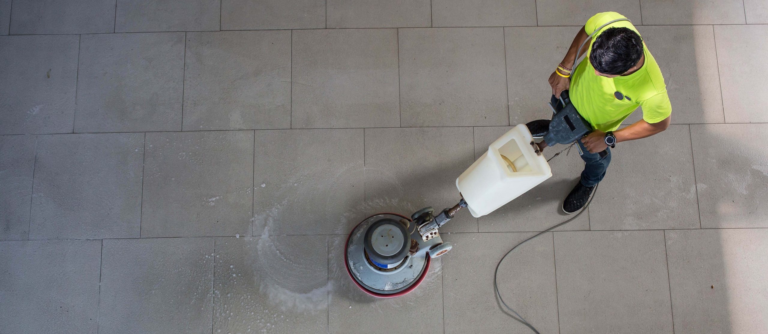PJP HERO _ FLOOR CLEANING